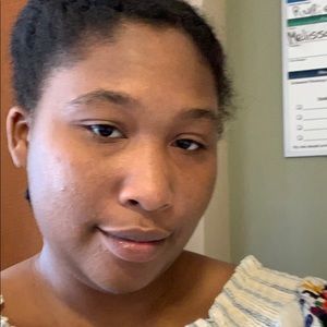 Meet your Posher, Waynesha